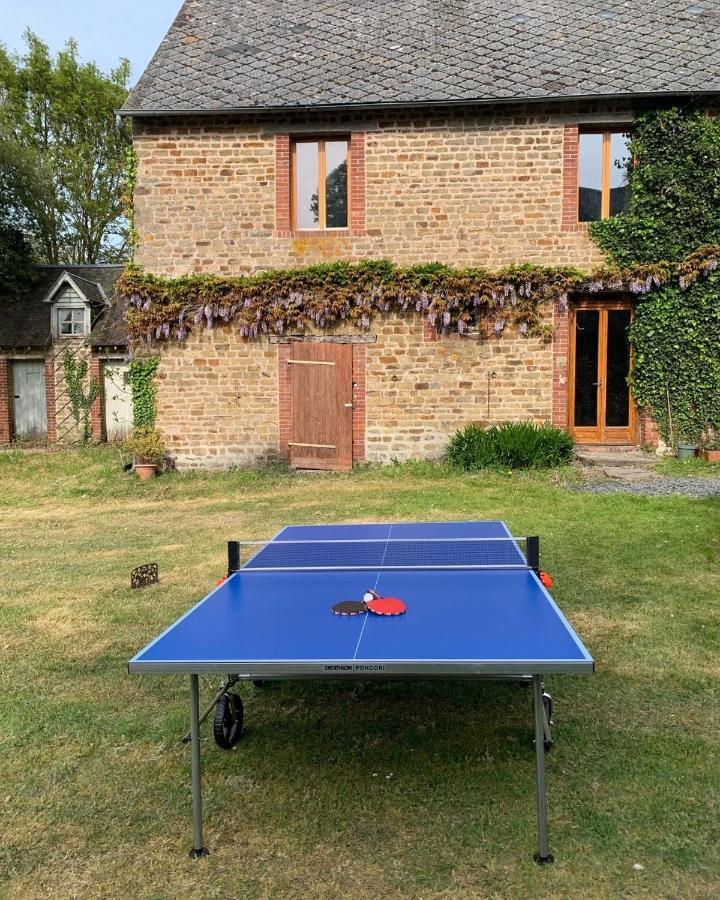 Les Rouges Terres Gites - La Vieille Grange Saint-Amand  Екстер'єр фото